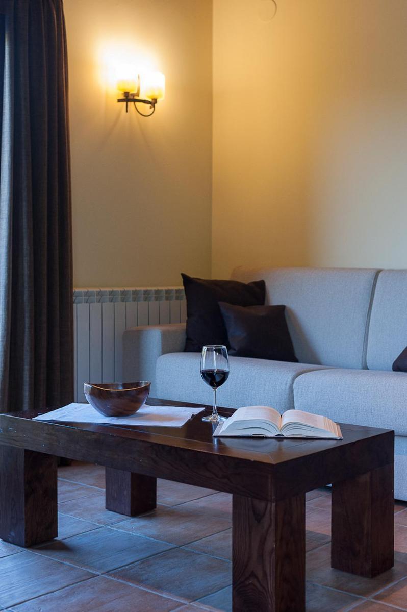 Apartaments El Tossalet Bonansa ภายนอก รูปภาพ