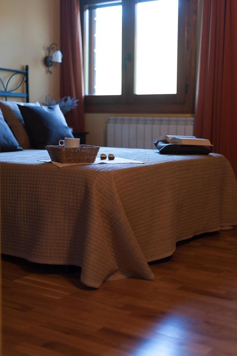 Apartaments El Tossalet Bonansa ภายนอก รูปภาพ