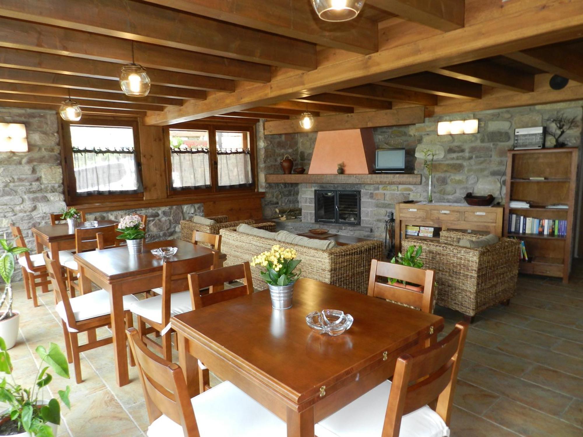 Apartaments El Tossalet Bonansa ภายนอก รูปภาพ